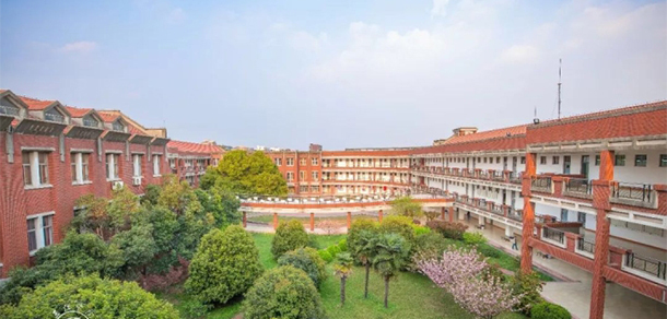 三江學院 - 最美大學