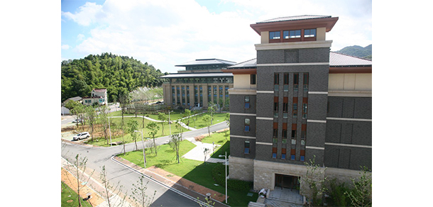我的大學(xué)-大學(xué)志