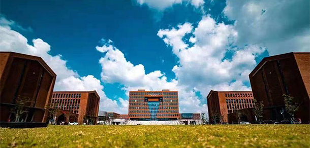 寧波大學科學技術學院