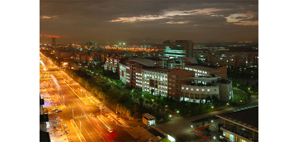 中國(guó)計(jì)量大學(xué)現(xiàn)代科技學(xué)院 - 最美大學(xué)