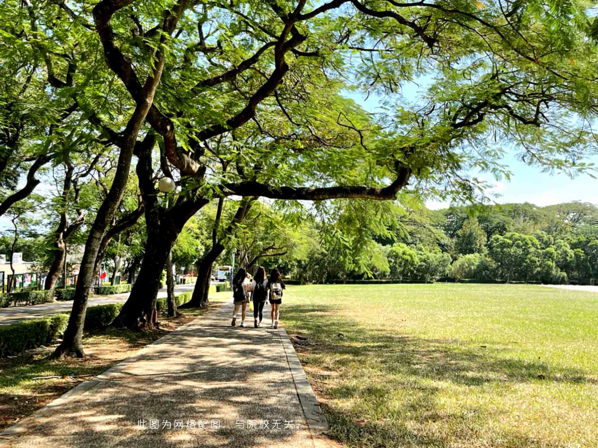 浙江經(jīng)濟職業(yè)技術學院-校園風景