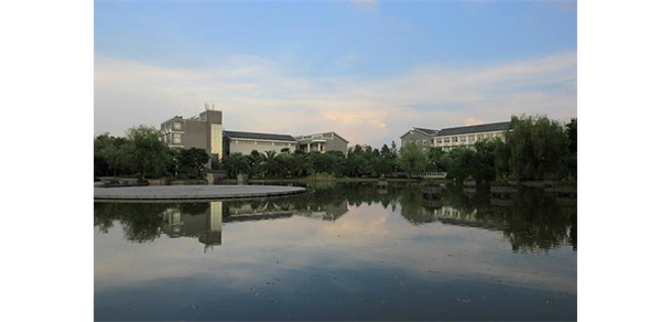 浙江旅游職業(yè)學院 - 最美大學
