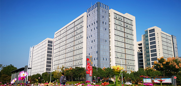 我的大學(xué)-大學(xué)志