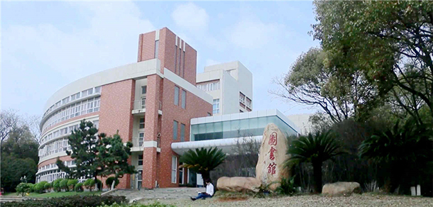 江西科技師范大學 - 最美大學
