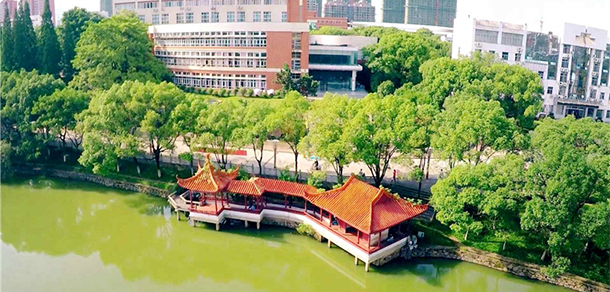 江西科技師范大學 - 最美大學