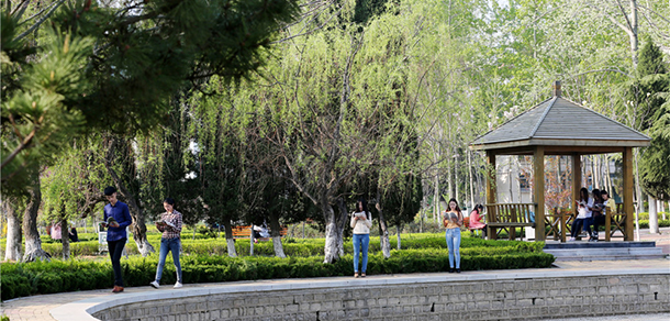 山東工商學院 - 最美大學