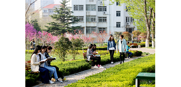 山東工商學院 - 最美大學