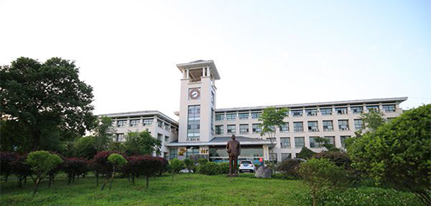 我的大學(xué)-大學(xué)志