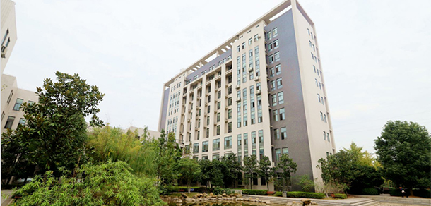我的大學(xué)-大學(xué)志