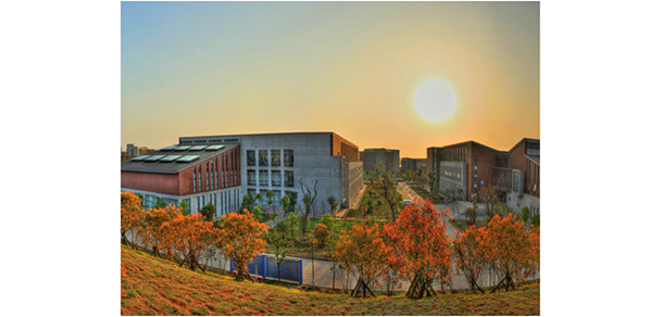 湖北美術學院 - 最美大學