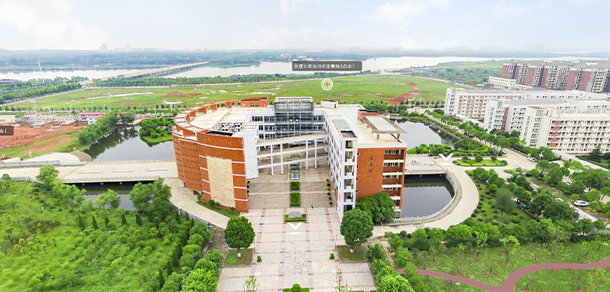 我的大學-大學志