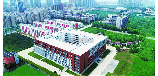 漢口學院 - 最美大學