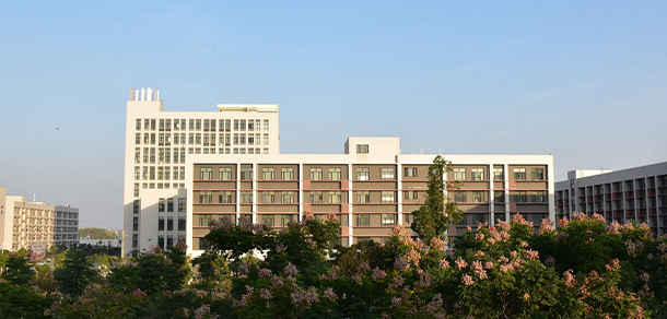 武漢文理學院 - 最美大學