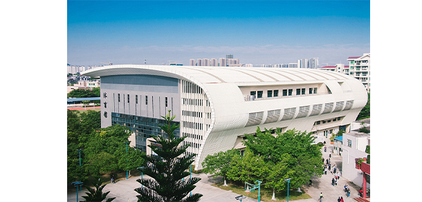 廣州康大職業(yè)技術學院 - 最美大學