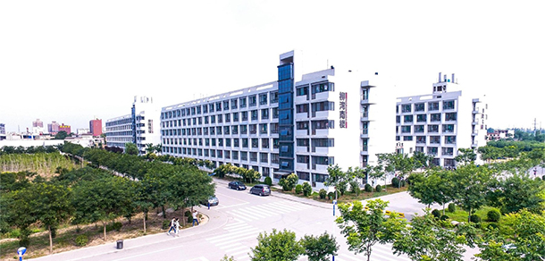 西安工商學院 - 最美大學
