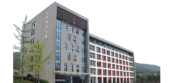 陜西機電職業(yè)技術學院 - 最美大學
