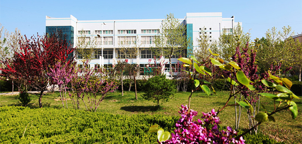 運城護理職業(yè)學院 - 最美大學