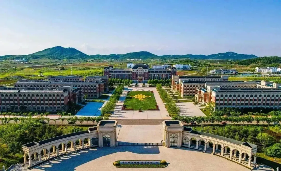 大連工業(yè)大學(xué)藝術(shù)與信息工程學(xué)院－2024年招生章程