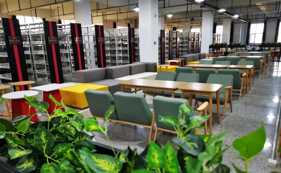大連工業(yè)大學(xué)藝術(shù)與信息工程學(xué)院2025年招生章程
