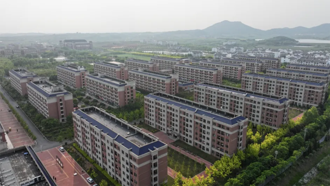 大連工業(yè)大學(xué)藝術(shù)與信息工程學(xué)院2025年招生章程