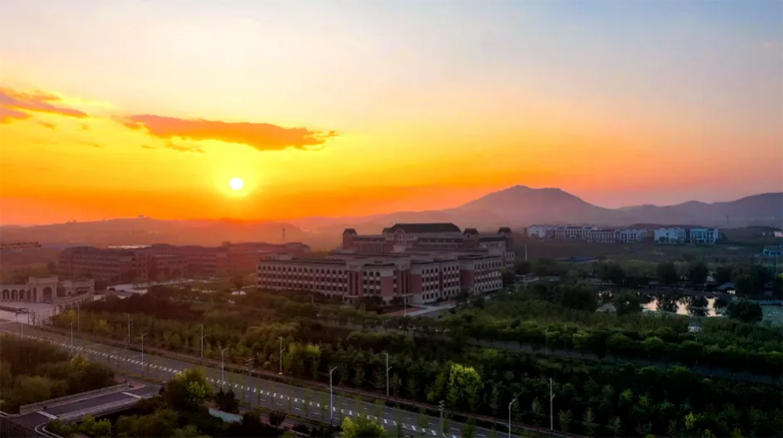 大連工業(yè)大學(xué)藝術(shù)與信息工程學(xué)院2025年招生章程