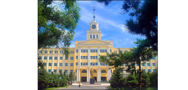 佳木斯大學 - 最美大學