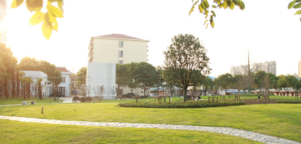 上海濟光職業(yè)技術(shù)學院 - 最美大學